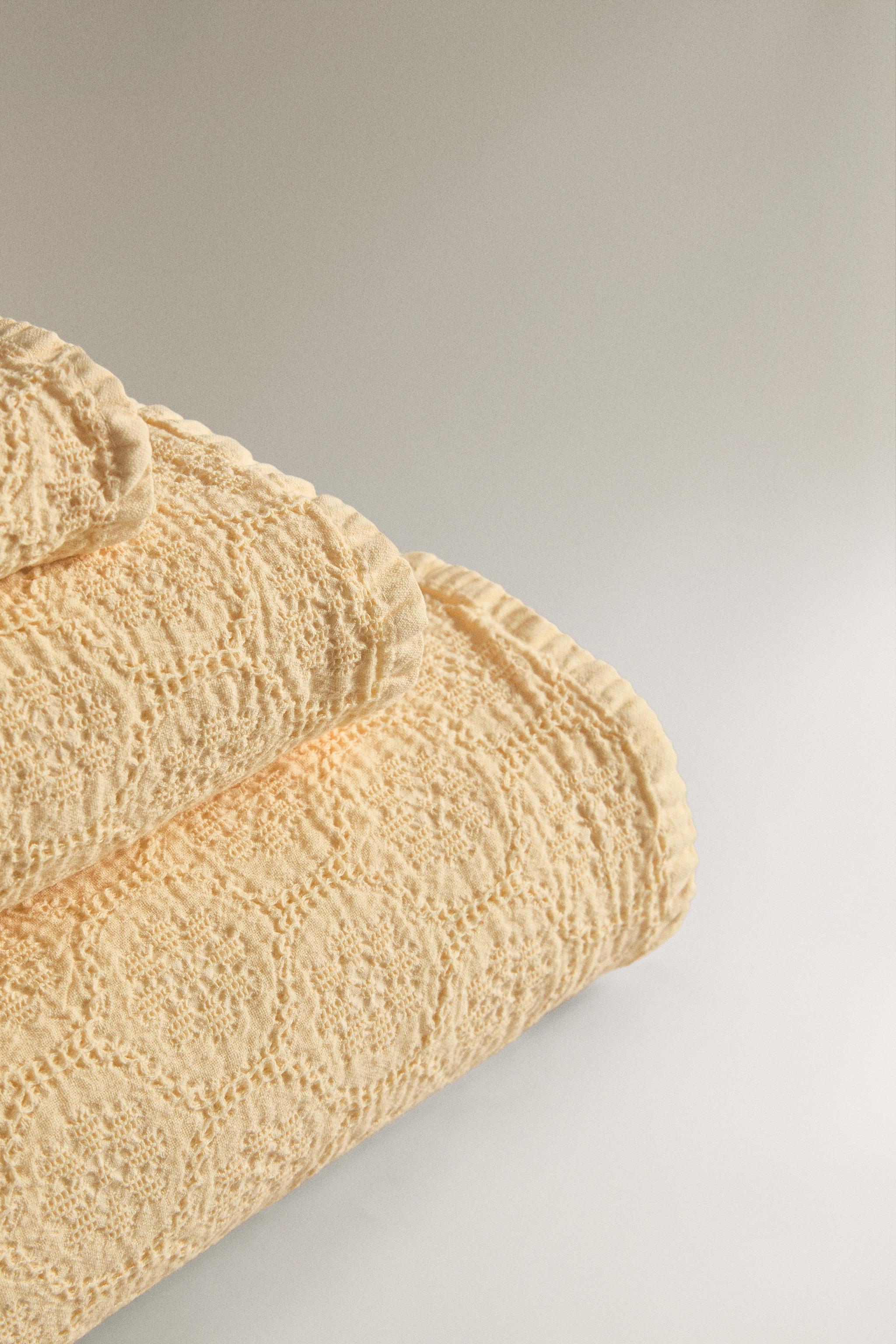 SERVIETTE DE BAIN MINI WAFFLE FLORALE
